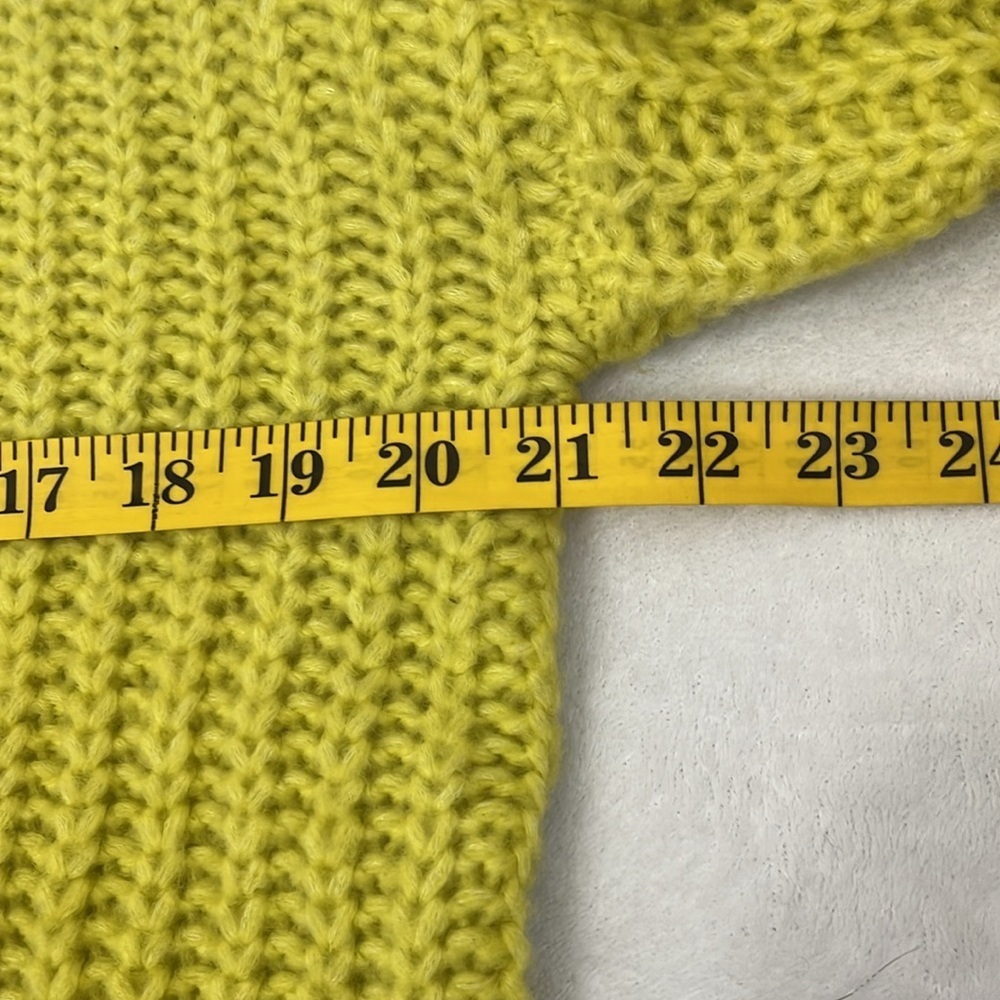 American Eagle Women’s Cropped Chunky Knit Sweater Size XS - Picture 5 of 8